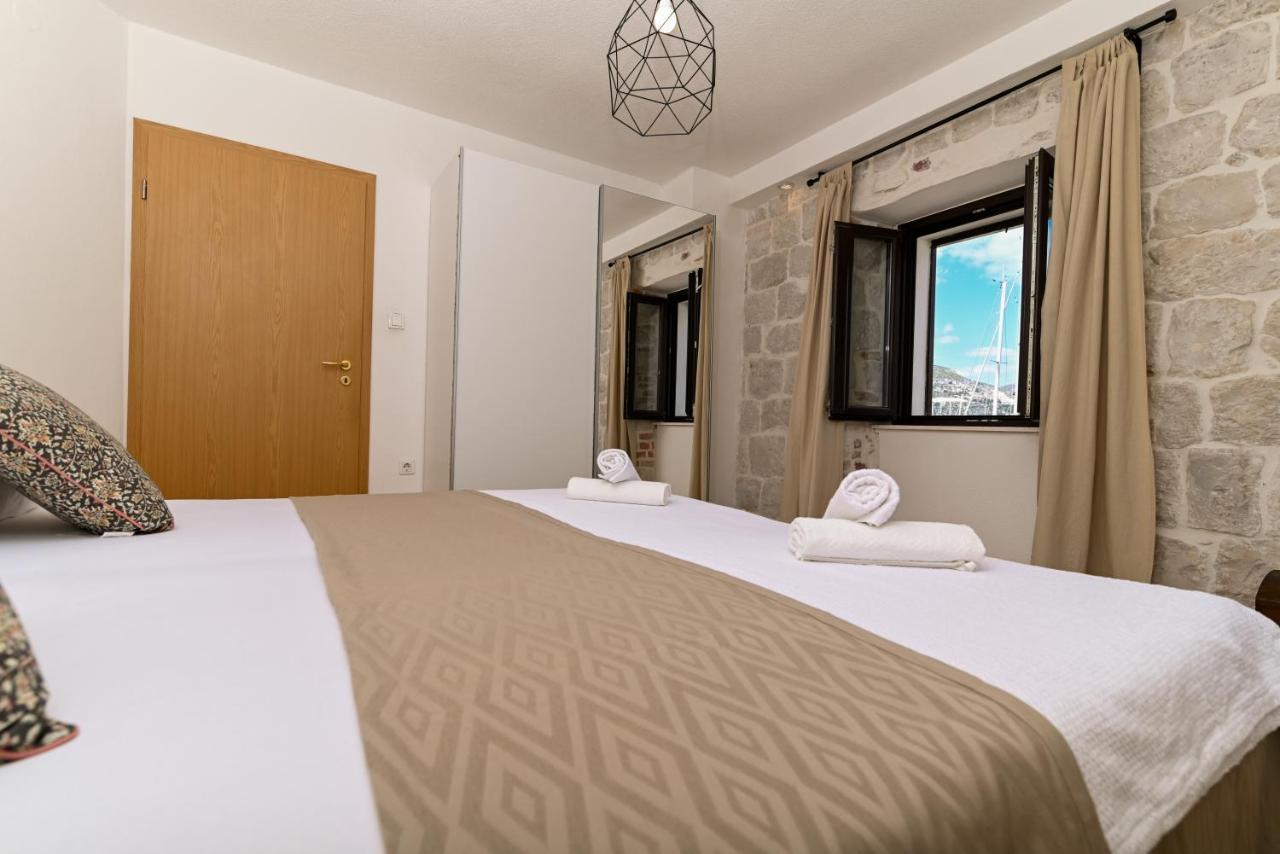 Apartman Ciciliani โตรกีร์ ภายนอก รูปภาพ